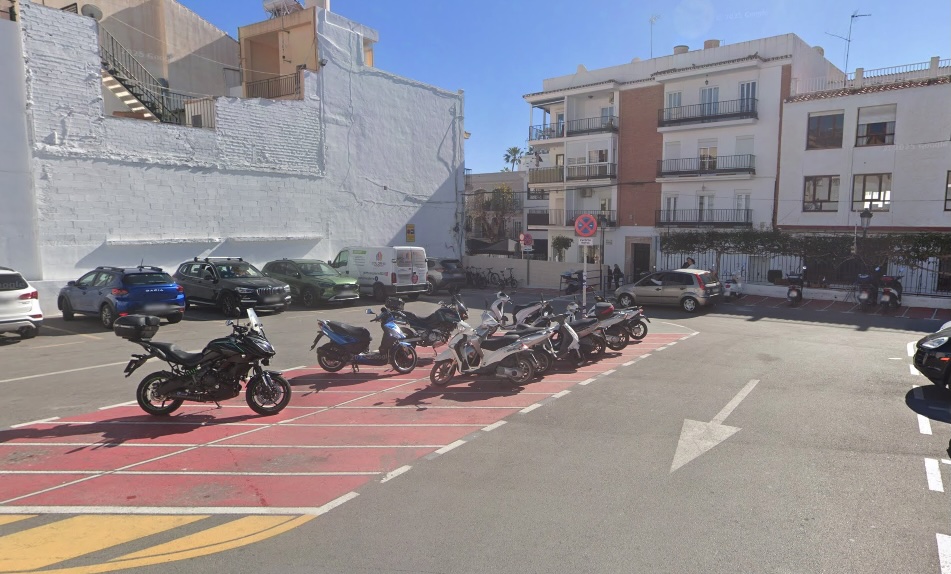 Parada Plaza Cavana Parking (Por Llamada)